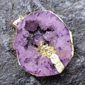 Natural crystal hollow slice pendant